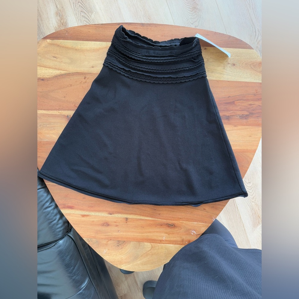 Sandro Knit Scalloped Waist Skirt, Size 1 or Small, Black